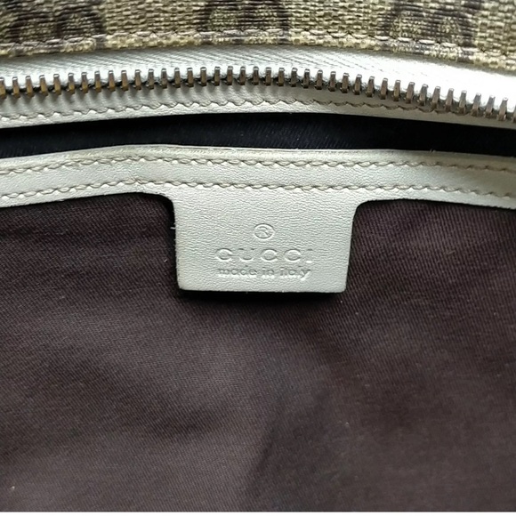 Authentic Gucci Shoulder Bag -Fair Condition -Selling As Is- Damaged - Picture 7 of 8